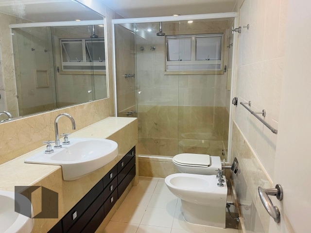 Apartamento à venda com 4 quartos, 228m² - Foto 29