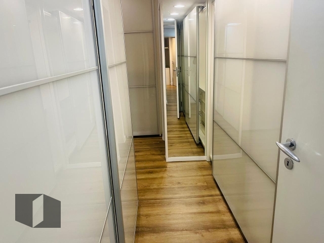 Apartamento à venda com 4 quartos, 228m² - Foto 25