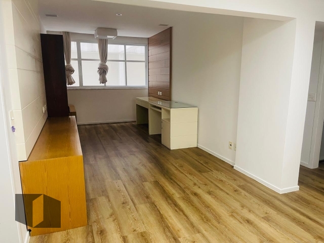 Apartamento à venda com 4 quartos, 228m² - Foto 11