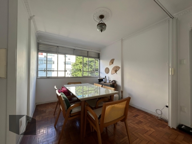 Apartamento à venda com 2 quartos, 100m² - Foto 3