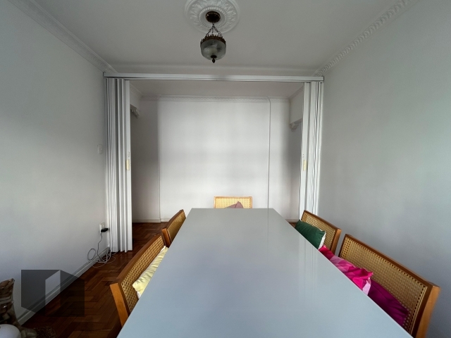 Apartamento à venda com 2 quartos, 100m² - Foto 4