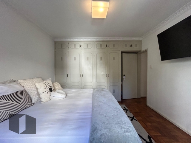 Apartamento à venda com 2 quartos, 100m² - Foto 12