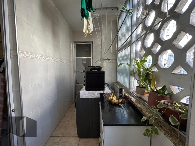 Apartamento à venda com 2 quartos, 100m² - Foto 17