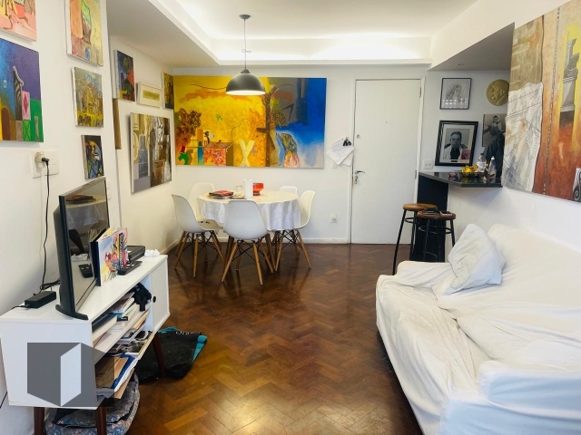 Apartamento à venda com 2 quartos, 71m² - Foto 1
