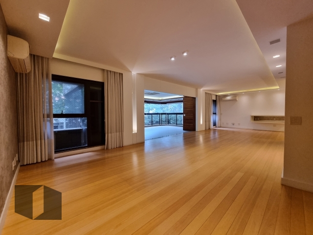 Apartamento à venda com 4 quartos, 224m² - Foto 4