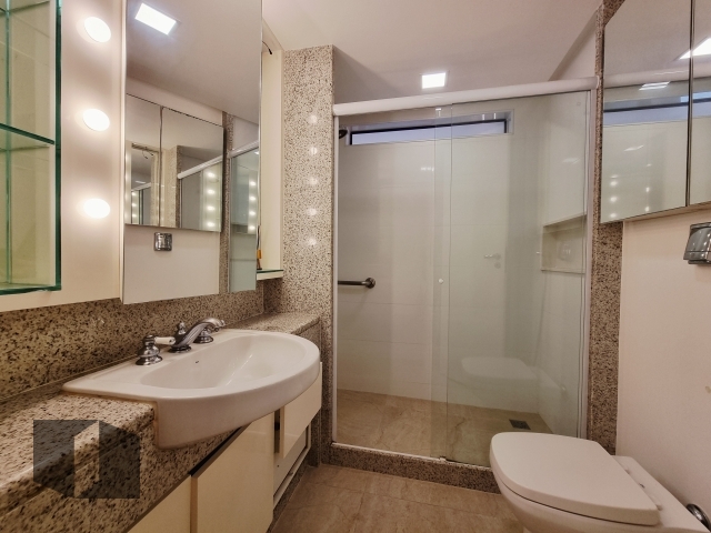 Apartamento à venda com 4 quartos, 224m² - Foto 14