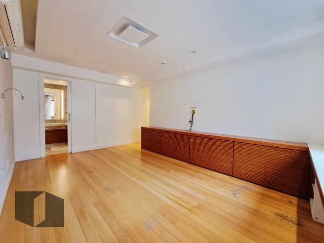 Apartamento à venda com 4 quartos, 224m² - Foto 23