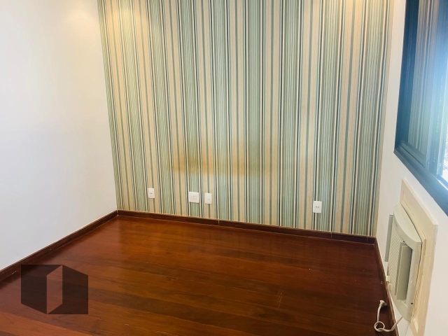 Apartamento à venda com 2 quartos, 85m² - Foto 10