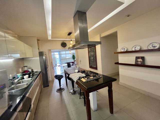 Apartamento à venda com 4 quartos, 154m² - Foto 29
