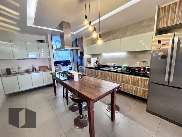 Apartamento à venda com 4 quartos, 154m² - Foto 31