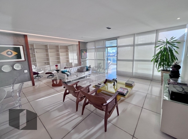 Apartamento à venda com 4 quartos, 154m² - Foto 12