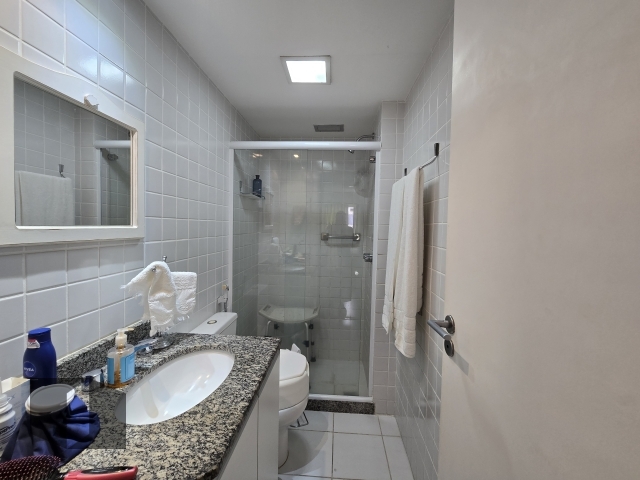 Apartamento à venda com 2 quartos, 77m² - Foto 13