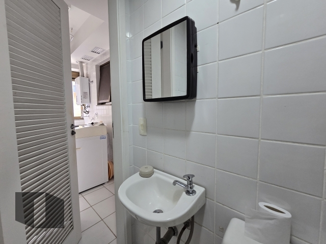 Apartamento à venda com 2 quartos, 77m² - Foto 25
