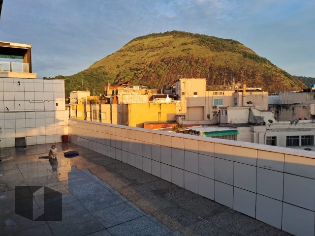 Cobertura à venda com 6 quartos, 360m² - Foto 9