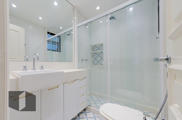 Apartamento à venda com 4 quartos, 220m² - Foto 19