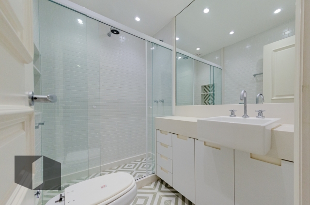 Apartamento à venda com 4 quartos, 220m² - Foto 20