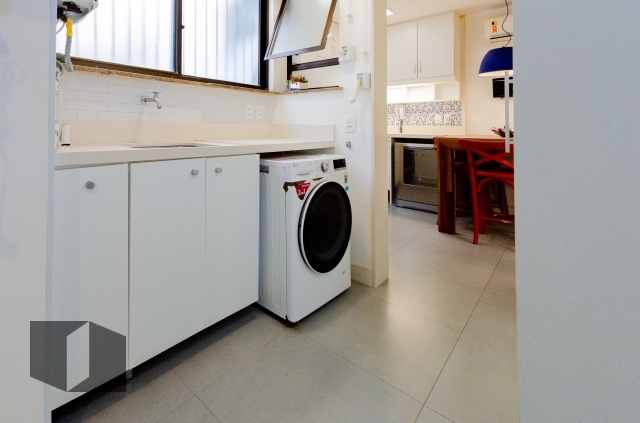 Apartamento à venda com 4 quartos, 220m² - Foto 27
