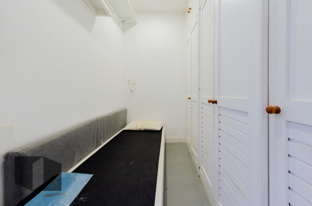 Apartamento à venda com 4 quartos, 220m² - Foto 28