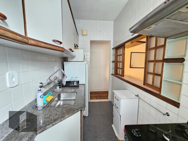 Apartamento à venda com 1 quarto, 43m² - Foto 13