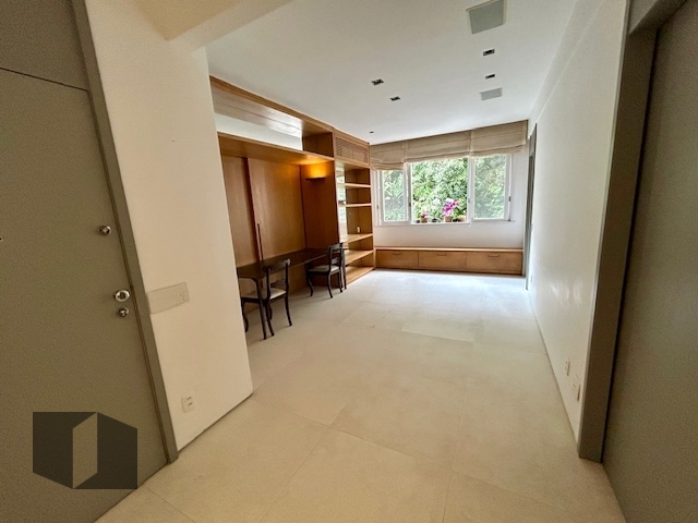 Apartamento à venda com 2 quartos, 90m² - Foto 1