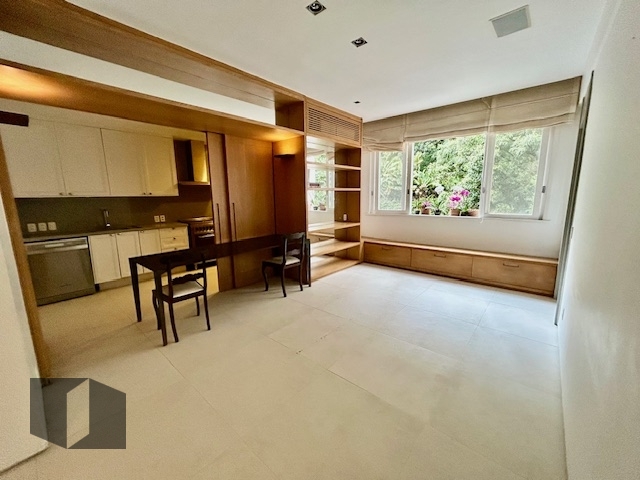 Apartamento à venda com 2 quartos, 90m² - Foto 2
