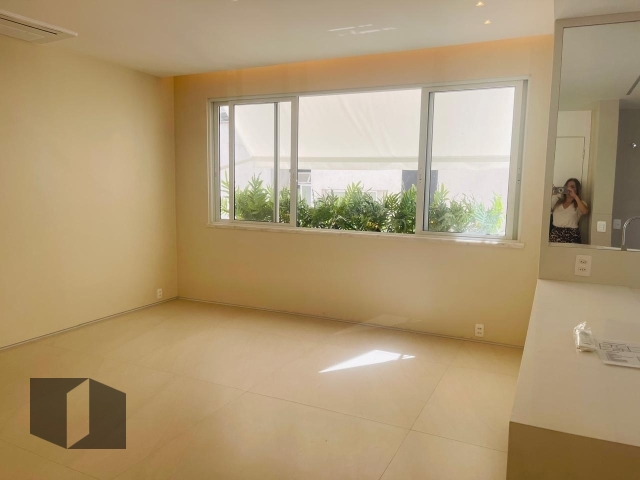 Apartamento à venda com 3 quartos, 95m² - Foto 4
