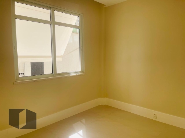 Apartamento à venda com 3 quartos, 95m² - Foto 20