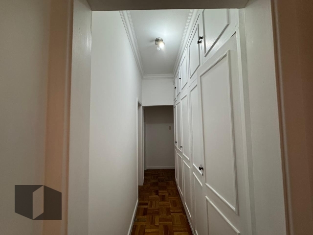 Apartamento para alugar com 3 quartos, 122m² - Foto 11