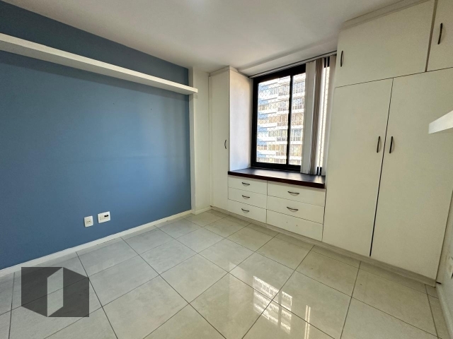 Cobertura à venda com 4 quartos, 169m² - Foto 4