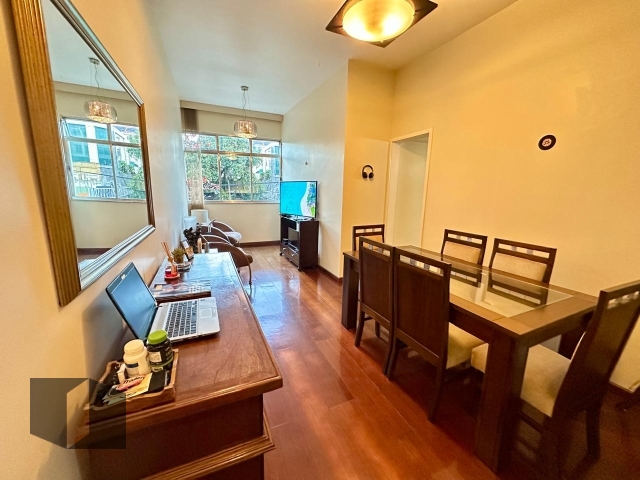 Apartamento à venda com 3 quartos, 79m² - Foto 1