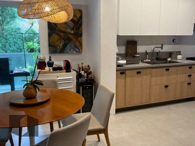 Apartamento à venda com 3 quartos, 127m² - Foto 11