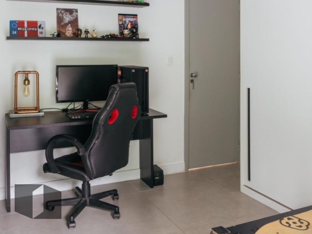 Apartamento à venda com 3 quartos, 127m² - Foto 19