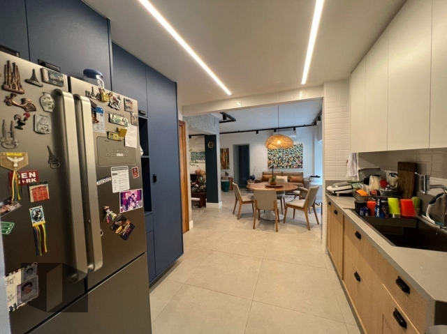 Apartamento à venda com 3 quartos, 127m² - Foto 30