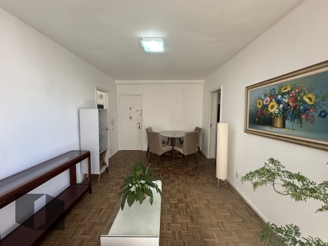 Apartamento à venda com 3 quartos, 82m² - Foto 2