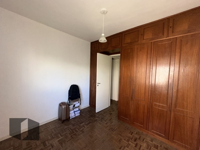 Apartamento à venda com 3 quartos, 82m² - Foto 11