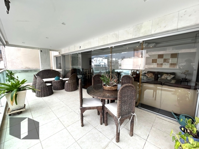 Apartamento à venda com 3 quartos, 153m² - Foto 9