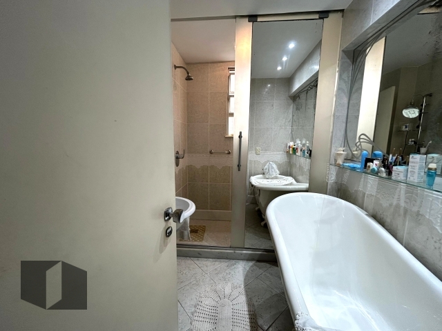 Apartamento à venda com 3 quartos, 153m² - Foto 21