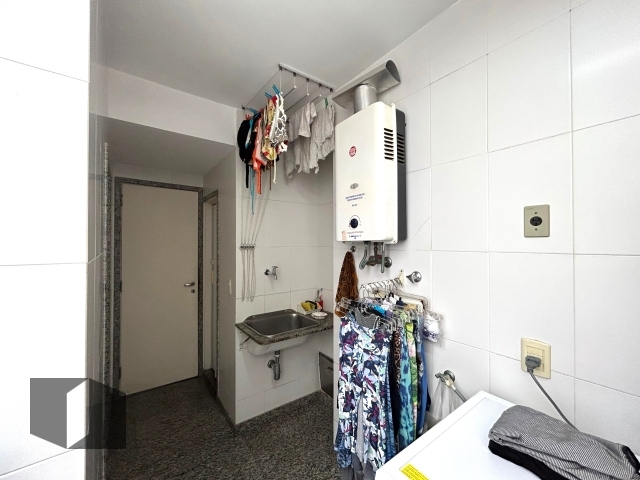 Apartamento à venda com 3 quartos, 153m² - Foto 29