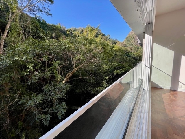 Apartamento à venda com 3 quartos, 125m² - Foto 4