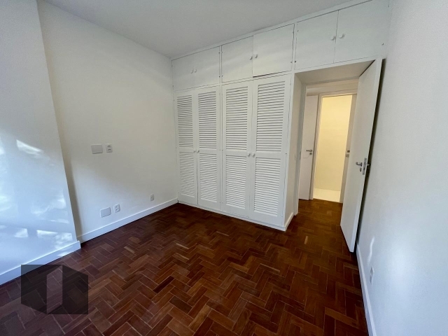Apartamento à venda com 3 quartos, 125m² - Foto 14
