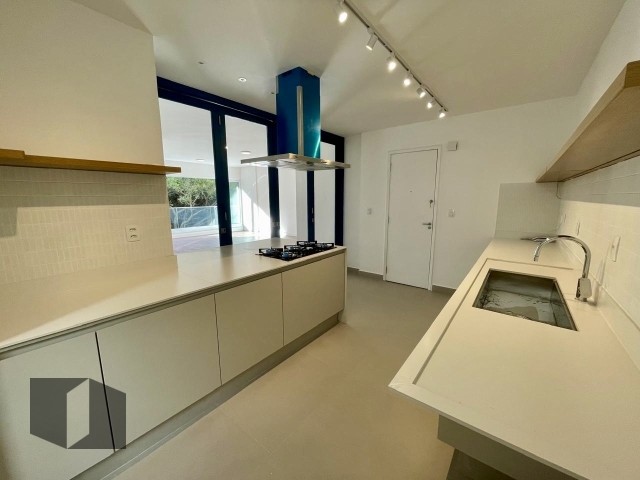 Apartamento à venda com 3 quartos, 125m² - Foto 18