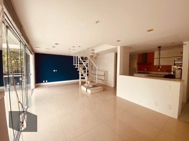 Cobertura à venda com 4 quartos, 315m² - Foto 2