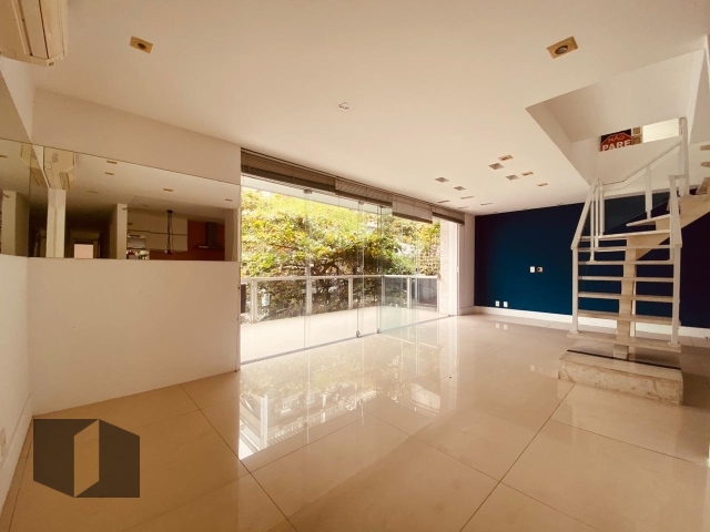 Cobertura à venda com 4 quartos, 315m² - Foto 3