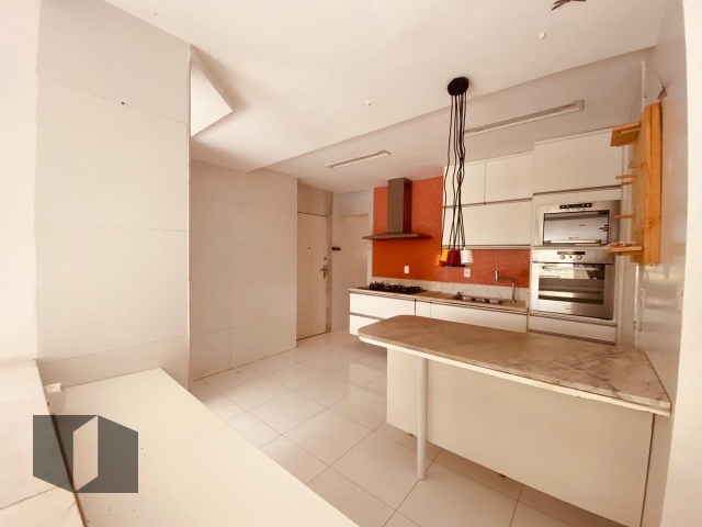 Cobertura à venda com 4 quartos, 315m² - Foto 13