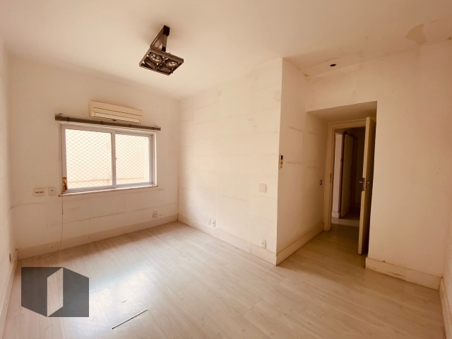 Cobertura à venda com 4 quartos, 315m² - Foto 12