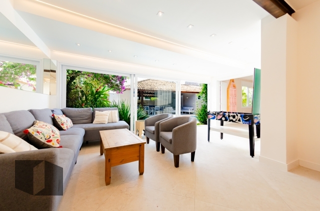 Casa, 4 quartos, 220 m² - Foto 2