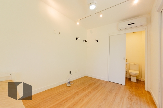 Casa, 4 quartos, 220 m² - Foto 31