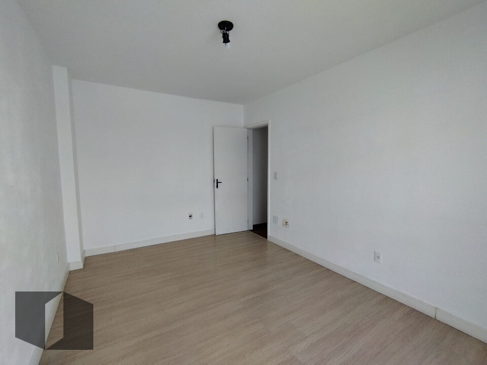Cobertura, 3 quartos, 217 m² - Foto 12