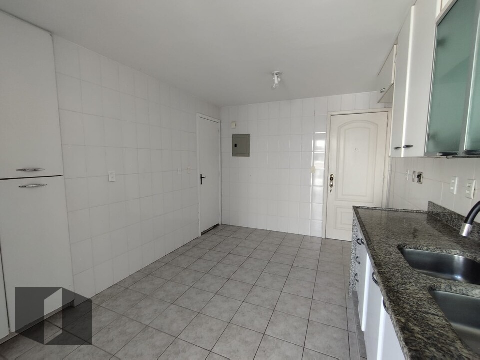 Cobertura, 3 quartos, 217 m² - Foto 17