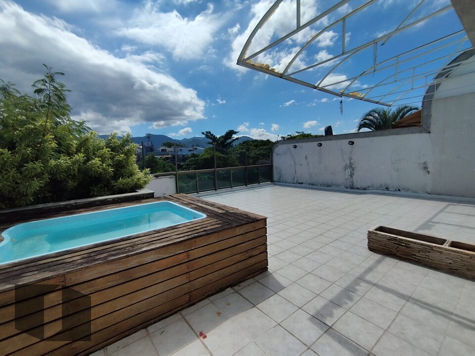 Cobertura, 3 quartos, 217 m² - Foto 4